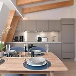 Ebbe Flut, Whg 14 Apartment