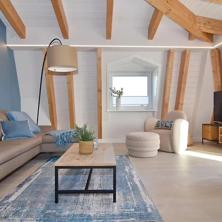 Ebbe Flut, Whg 14 Apartment