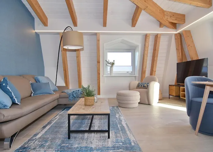 Ebbe Flut, Whg 14 Lägenhet